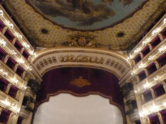 Teatro San Carlo, Nápoles